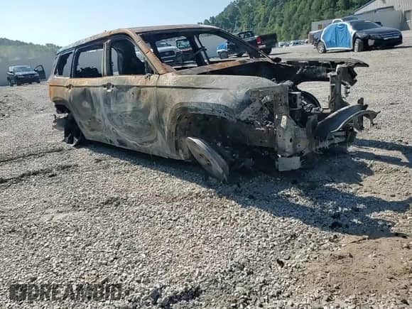 2023 Jeep Grand Cherokee Limited with VIN 1C4RJKBG4P8100821, listed as a Copart auction lot 69342665 with Not provided miles and Salvage title. Bid and sale history available at DreamBid. Image 13.