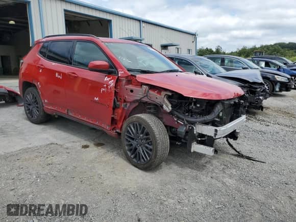 2022 Jeep Compass Limited with VIN 3C4NJDCB7NT234251, listed as a Copart auction lot 66710295 with 36,677 mi miles and Salvage title. Bid and sale history available at DreamBid. Image 4.