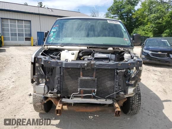 2008 Chevrolet Express Passenger с VIN 1GAHG39K381153555, выставлен на аукционе Copart как лот 62857925 с пробегом 333 305 миль миль и Списание • Salvage title. История ставок и продаж доступна на DreamBid. Изображение 5.