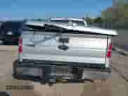 2010 Ford F-150 XL с VIN 1FTMF1EW6AKB71117, выставлен на аукционе IAAI как лот 43291511 с пробегом 102 611 миль миль и . История ставок и продаж доступна на DreamBid. Изображение 17.