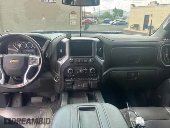 2020 Chevrolet Silverado 3500HD LTZ с VIN 1GC4YUEY8LF208936, выставлен на аукционе Copart как лот 59998105 с пробегом 72 985 миль миль и Чистый • Clean title. История ставок и продаж доступна на DreamBid. Изображение 9.