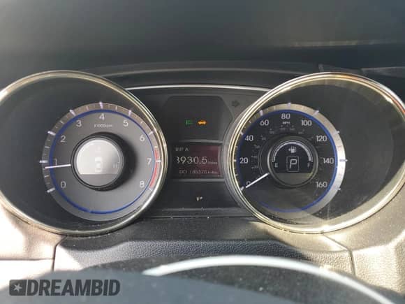 2011 Hyundai Sonata Limited с VIN 5NPEC4AC4BH189481, выставлен на аукционе Copart как лот 81072575 с пробегом 185 378 миль миль и Списание • Salvage title. История ставок и продаж доступна на DreamBid. Изображение 9.