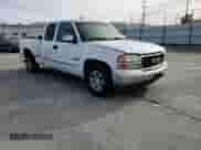 2000 GMC Sierra 1500 SLE с VIN 1GTEC19V5YZ214118, выставлен на аукционе Copart как лот 41803805 с пробегом 295 098 миль миль и Списание • Salvage title. История ставок и продаж доступна на DreamBid. Изображение 11.