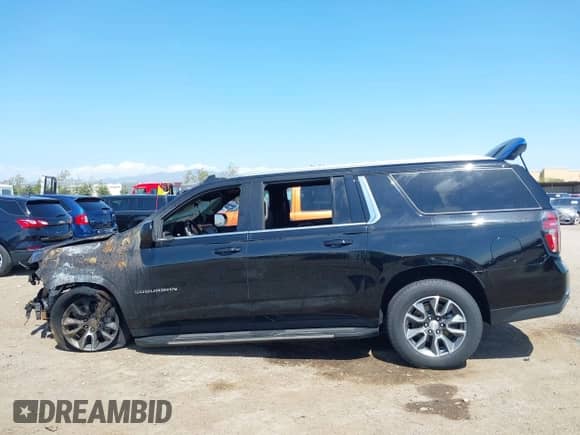 2024 Chevrolet Suburban LT с VIN 1GNSCCKT6RR222440, выставлен на аукционе IAAI как лот 42151548 с пробегом Не указан миль и . История ставок и продаж доступна на DreamBid. Изображение 13.