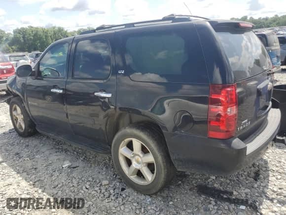 2008 Chevrolet Tahoe LTZ z VIN 1GNFC13J38R215169, wystawiony jako Copart lot #61545145 z przebiegiem Nie podano mil oraz Szkoda całkowita • Salvage title. Historia ofert i sprzedaży dostępna na DreamBid. Obrazek 2.