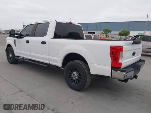 2019 Ford F-250 XL с VIN 1FT7W2A66KEF60607, выставлен на аукционе IAAI как лот 42121732 с пробегом 109 159 миль миль и . История ставок и продаж доступна на DreamBid. Изображение 3.