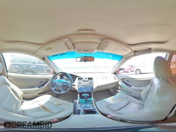 1999 Honda Accord EX z VIN 1HGCG2255XA016035, wystawiony jako Copart lot #62772925 z przebiegiem 250 266 mil mil oraz Szkoda całkowita • Salvage title. Historia ofert i sprzedaży dostępna na DreamBid. Obrazek 14.