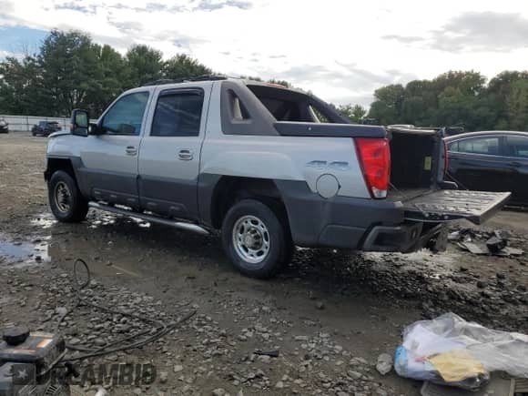 2005 Chevrolet Avalanche LS с VIN 3GNGK22G35G258778, выставлен на аукционе Copart как лот 73949614 с пробегом 151 928 миль миль и Списание • Salvage title. История ставок и продаж доступна на DreamBid. Изображение 2.
