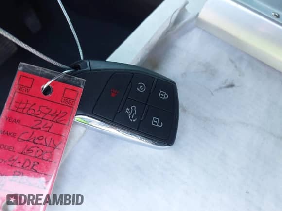 2024 Chevrolet Silverado 1500 LTZ с VIN 1GCUDGE81RZ298421, выставлен на аукционе IAAI как лот 41775039 с пробегом 6 900 миль миль и . История ставок и продаж доступна на DreamBid. Изображение 11.