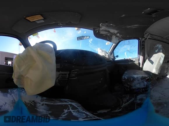 2000 Ford Econoline Cargo с VIN 1FTRE1427YHA09155, выставлен на аукционе IAAI как лот 41544236 с пробегом 32 275 миль миль и . История ставок и продаж доступна на DreamBid. Изображение 17.