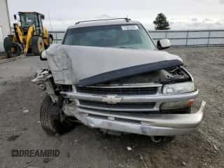 2003 Chevrolet Suburban LT z VIN 1GNFK16Z93J247930, wystawiony jako Copart lot #77023324 z przebiegiem Nie podano mil oraz Szkoda całkowita • Salvage title. Historia ofert i sprzedaży dostępna na DreamBid. Obrazek 5.