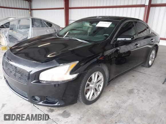 2013 Nissan Maxima S with VIN 1N4AA5AP2DC833657, listed as a IAAI auction lot 43253630 with 125,512 mi miles and . Bid and sale history available at DreamBid. Image 2.