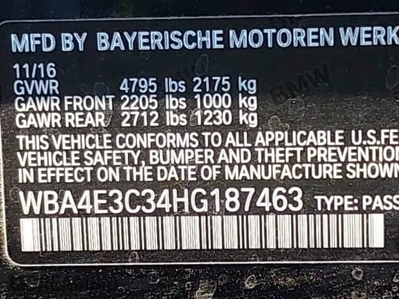 2017 BMW 4 Series 440i with VIN WBA4E3C34HG187463, listed as a IAAI auction lot 42332905 with 26,306 mi miles and . Bid and sale history available at DreamBid. Image 9.