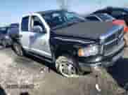 2005 Dodge 2500 SLT z VIN 3D7KS28C35G824158, wystawiony jako Copart lot #40818894 z przebiegiem Nie podano mil oraz Szkoda całkowita • Salvage title. Historia ofert i sprzedaży dostępna na DreamBid. Obrazek 4.