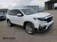 2025 Honda Passport EX-L с VIN 5FNYF8H52SB012316, выставлен на аукционе Copart как лот 60175195 с пробегом 4 601 миль миль и Списание • Salvage title. История ставок и продаж доступна на DreamBid. Изображение 4.