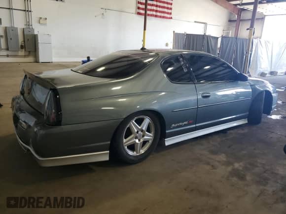 2004 Chevrolet Monte Carlo SS Supercharged with VIN 2G1WZ121949211522, listed as a Copart auction lot 70430925 with 173,467 mi miles and Salvage title. Bid and sale history available at DreamBid. Image 3.