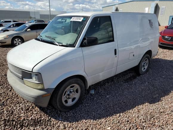 2005 Chevrolet Astro Cargo with VIN 1GCDM19X15B119618, listed as a Copart auction lot 46109094 with Not provided miles and Salvage title. Bid and sale history available at DreamBid. Image 1.