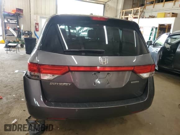 2014 Honda Odyssey Touring с VIN 5FNRL5H92EB053130, выставлен на аукционе Copart как лот 72065745 с пробегом 136 940 миль миль и Списание • Salvage title. История ставок и продаж доступна на DreamBid. Изображение 6.