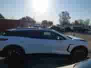 2024 Chevrolet Blazer EV eAWD RS с VIN 3GNKDCRJ4RS279735, выставлен на аукционе IAAI как лот 43114424 с пробегом 1 919 миль миль и . История ставок и продаж доступна на DreamBid. Изображение 14.