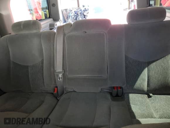 2005 Chevrolet Suburban Z71 with VIN 3GNFK16Z25G194928, listed as a Copart auction lot 80179335 with Not provided miles and Salvage title. Bid and sale history available at DreamBid. Image 10.