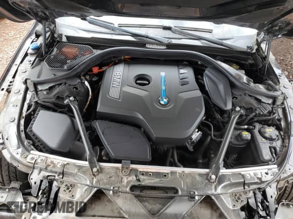 2018 BMW 7 Series 740e xDrive with VIN WBA7J2C52JG938425, listed as a Copart auction lot 85164975 with 56,221 mi miles and Salvage title. Bid and sale history available at DreamBid. Image 11.