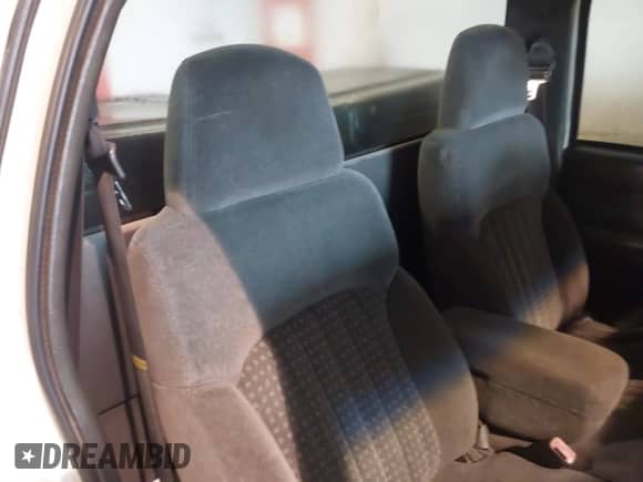 1998 Chevrolet S-10 LS с VIN 1GCCS1446WK178308, выставлен на аукционе IAAI как лот 42823008 с пробегом 207 612 миль миль и . История ставок и продаж доступна на DreamBid. Изображение 8.