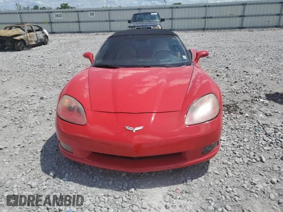 2005 Chevrolet Corvette с VIN 1G1YY34UX55131093, выставлен на аукционе Copart как лот 59298575 с пробегом 249 810 миль миль и Списание • Salvage title. История ставок и продаж доступна на DreamBid. Изображение 5.