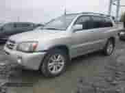 2006 Toyota Highlander Limited with VIN JTEEW21A460015614, listed as a Copart auction lot 82474645 with 221,563 mi miles and Clean title. Bid and sale history available at DreamBid. Image 1.