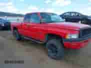 1997 Dodge 1500 z VIN 1B7HF13Z2VJ525760, wystawiony jako IAAI lot #42565456 z przebiegiem 218 390 mil mil oraz . Historia ofert i sprzedaży dostępna na DreamBid. Obrazek 1.