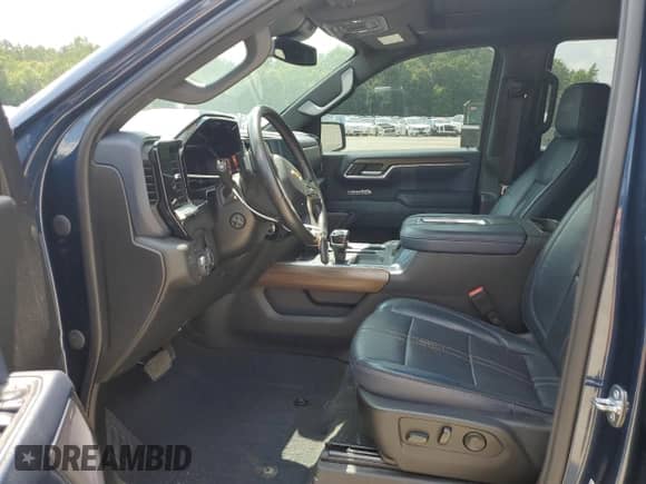 2022 Chevrolet Silverado 1500 High Country z VIN 1GCUDJED6NZ559966, wystawiony jako Copart lot #59521785 z przebiegiem 47 307 mil mil oraz Czysty tytuł • Clean title. Historia ofert i sprzedaży dostępna na DreamBid. Obrazek 7.