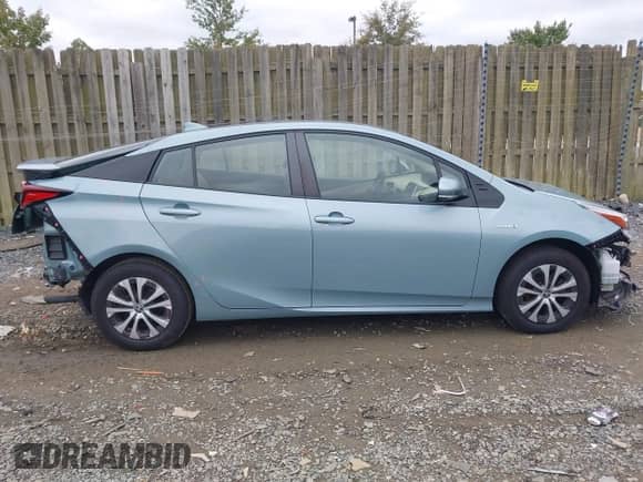 2019 Toyota Prius LE с VIN JTDL9RFU5K3000319, выставлен на аукционе IAAI как лот 43366826 с пробегом 35 489 миль миль и . История ставок и продаж доступна на DreamBid. Изображение 13.