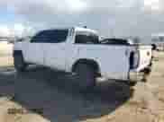 2023 Toyota Tacoma SR5 z VIN 3TMAZ5CN4PM217525, wystawiony jako Copart lot #82028615 z przebiegiem 22 100 mil mil oraz Szkoda całkowita • Salvage title. Historia ofert i sprzedaży dostępna na DreamBid. Obrazek 2.