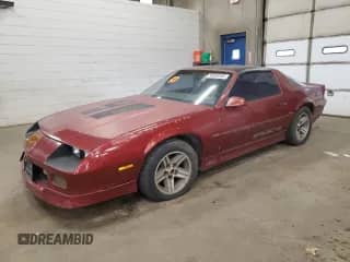 1988 Chevrolet Camaro с VIN 1G1FP2185JL179067, выставлен на аукционе Copart как лот 56688595 с пробегом 98 909 миль миль и На запчасти • Non repairable. История ставок и продаж доступна на DreamBid. Изображение 1.