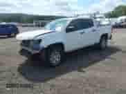 2018 Chevrolet Colorado 4WD Work Truck z VIN 1GCGTBEN2J1237607, wystawiony jako IAAI lot #43082268 z przebiegiem 135 226 mil mil oraz . Historia ofert i sprzedaży dostępna na DreamBid. Obrazek 2.