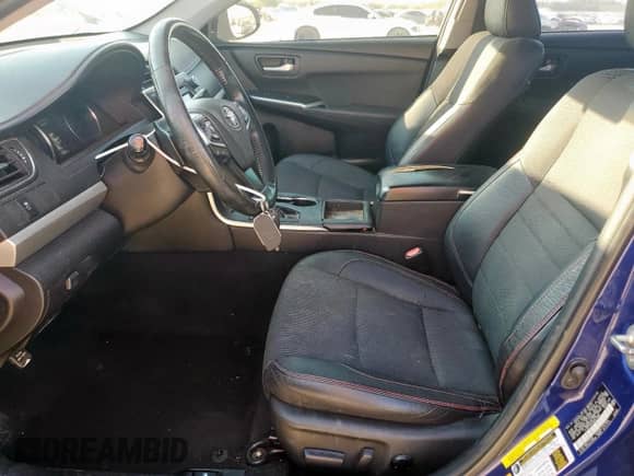 2016 Toyota Camry SE с VIN 4T1BF1FK1GU611806, выставлен на аукционе Copart как лот 81903085 с пробегом 152 065 миль миль и Списание • Salvage title. История ставок и продаж доступна на DreamBid. Изображение 7.