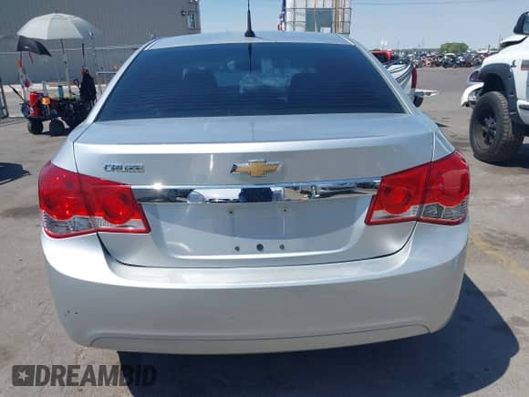 2014 Chevrolet Cruze LS с VIN 1G1PB5SGXE7315248, выставлен на аукционе IAAI как лот 42683944 с пробегом 169 938 миль миль и . История ставок и продаж доступна на DreamBid. Изображение 17.