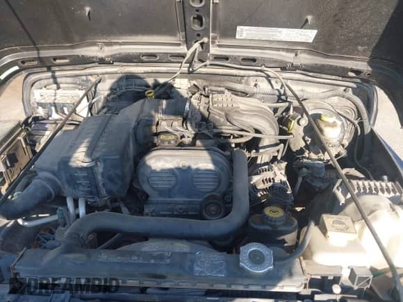 2004 Jeep Wrangler SE with VIN 1J4FA29144P797861, listed as a IAAI auction lot 42624721 with 156,867 mi miles and . Bid and sale history available at DreamBid. Image 10.