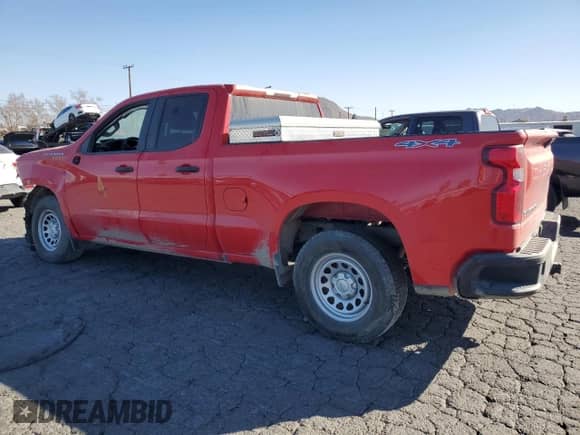 2019 Chevrolet Silverado 1500 Work Truck с VIN 1GCRYAEF1KZ299094, выставлен на аукционе Copart как лот 42240885 с пробегом 84 743 миль миль и Списание • Salvage title. История ставок и продаж доступна на DreamBid. Изображение 2.
