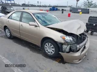 2005 Toyota Camry STD с VIN JTDBE32K453001586, выставлен на аукционе IAAI как лот 42838279 с пробегом 163 824 миль миль и . История ставок и продаж доступна на DreamBid. Изображение 1.
