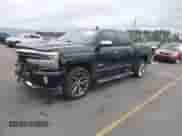 2018 Chevrolet Silverado 1500 High Country z VIN 3GCUKTEJ6JG178894, wystawiony jako IAAI lot #41606265 z przebiegiem 148 068 mil mil oraz . Historia ofert i sprzedaży dostępna na DreamBid. Obrazek 17.
