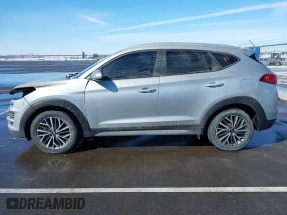 2021 Hyundai Tucson SEL with VIN KM8J3CAL0MU377122, listed as a IAAI auction lot 41808833 with 68,274 mi miles and . Bid and sale history available at DreamBid. Image 15.