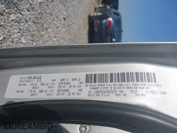 2015 Ram 1500 Express with VIN 1C6RR7KG4FS672275, listed as a IAAI auction lot 42452907 with 161,265 mi miles and . Bid and sale history available at DreamBid. Image 9.