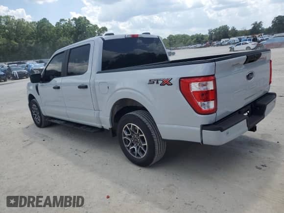 2021 Ford F-150 XL z VIN 1FTEW1CB7MKD89429, wystawiony jako Copart lot #54767905 z przebiegiem 29 361 mil mil oraz Szkoda całkowita • Salvage title. Historia ofert i sprzedaży dostępna na DreamBid. Obrazek 2.