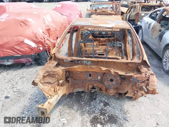 2012 Hyundai Elantra GLS с VIN 5NPDH4AE7CH102897, выставлен на аукционе IAAI как лот 39405613 с пробегом Не указан миль и . История ставок и продаж доступна на DreamBid. Изображение 6.