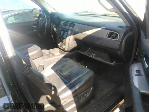 2009 Chevrolet Avalanche LS с VIN 3GNFK12089G248729, выставлен на аукционе IAAI как лот 39217941 с пробегом 319 552 миль миль и . История ставок и продаж доступна на DreamBid. Изображение 5.