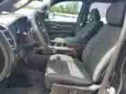 2020 Ram 1500 Big Horn z VIN 1C6RREFG2LN405483, wystawiony jako Copart lot #64309925 z przebiegiem 6 587 mil mil oraz Szkoda całkowita • Salvage title. Historia ofert i sprzedaży dostępna na DreamBid. Obrazek 7.