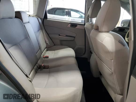 2013 Subaru Forester X z VIN JF2SHABC2DG404463, wystawiony jako Copart lot #69691395 z przebiegiem 124 404 mil mil oraz Czysty tytuł • Clean title. Historia ofert i sprzedaży dostępna na DreamBid. Obrazek 11.