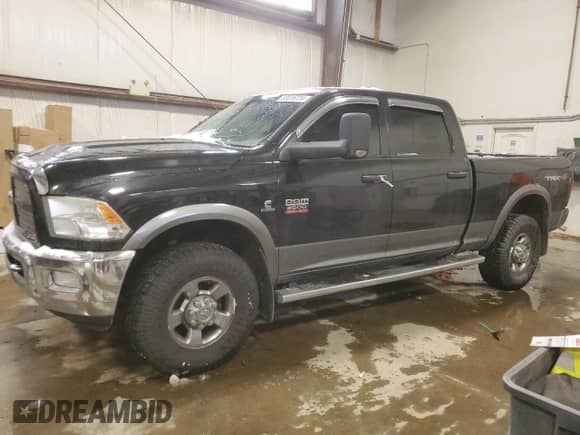 2010 Dodge 2500 TRX with VIN 3D7UT2CL3AG109789, listed as a Copart auction lot 83076724 with 261,514 mi miles and Salvage title. Bid and sale history available at DreamBid. Image 1.