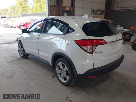 2020 Honda HR-V LX z VIN 3CZRU6H35LM716708, wystawiony jako IAAI lot #43345237 z przebiegiem 88 665 mil mil oraz . Historia ofert i sprzedaży dostępna na DreamBid. Obrazek 3.