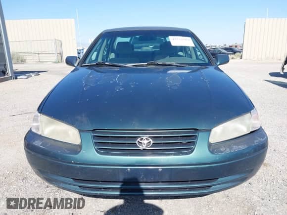 1997 Toyota Camry LE z VIN 4T1BF22KXVU915631, wystawiony jako IAAI lot #42552584 z przebiegiem 226 135 mil mil oraz . Historia ofert i sprzedaży dostępna na DreamBid. Obrazek 6.